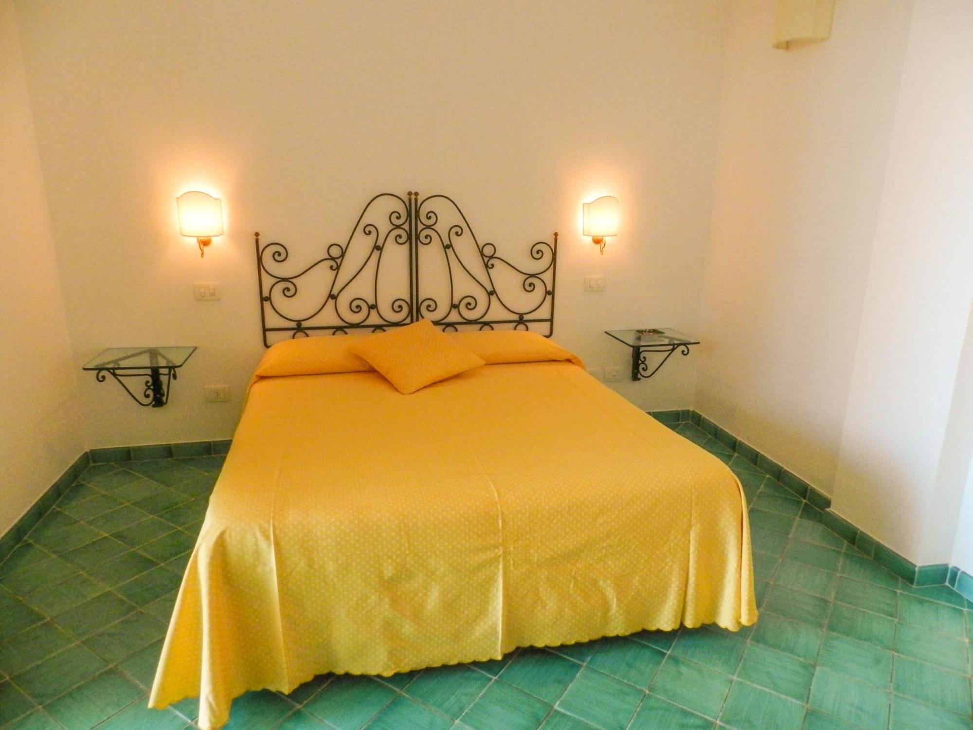 Bacio Del Sole B&B Positano Exteriér fotografie
